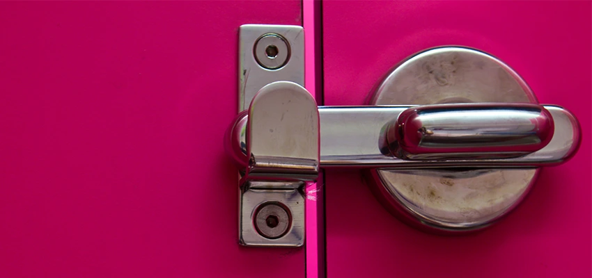 Childproof Gate Lock in Winfield, New Jersey